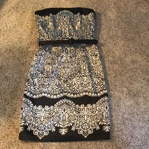 White House Black Mkt Strapless White Sheath Dress